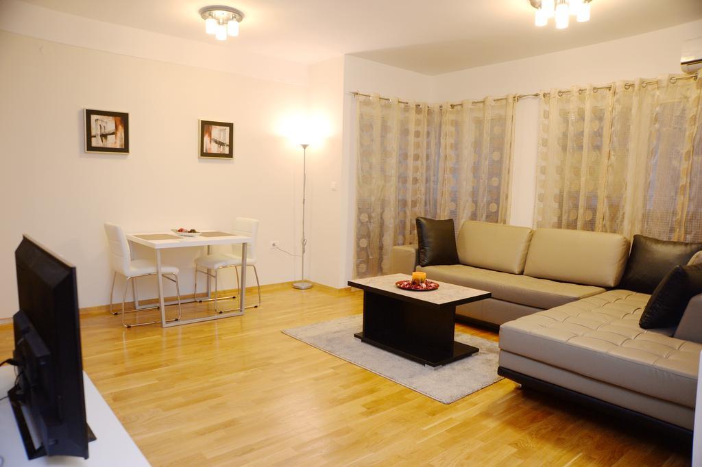 Exclusive Apartments Skopje Esterno foto