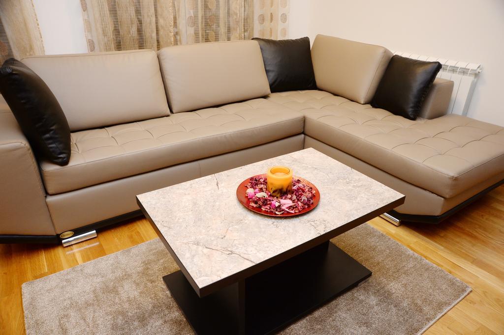 Exclusive Apartments Skopje Esterno foto