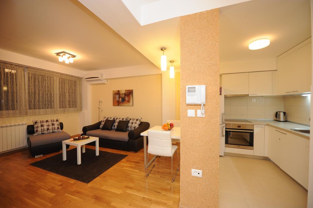 Exclusive Apartments Skopje Esterno foto