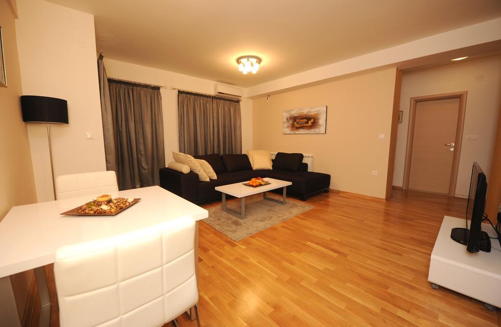 Exclusive Apartments Skopje Esterno foto