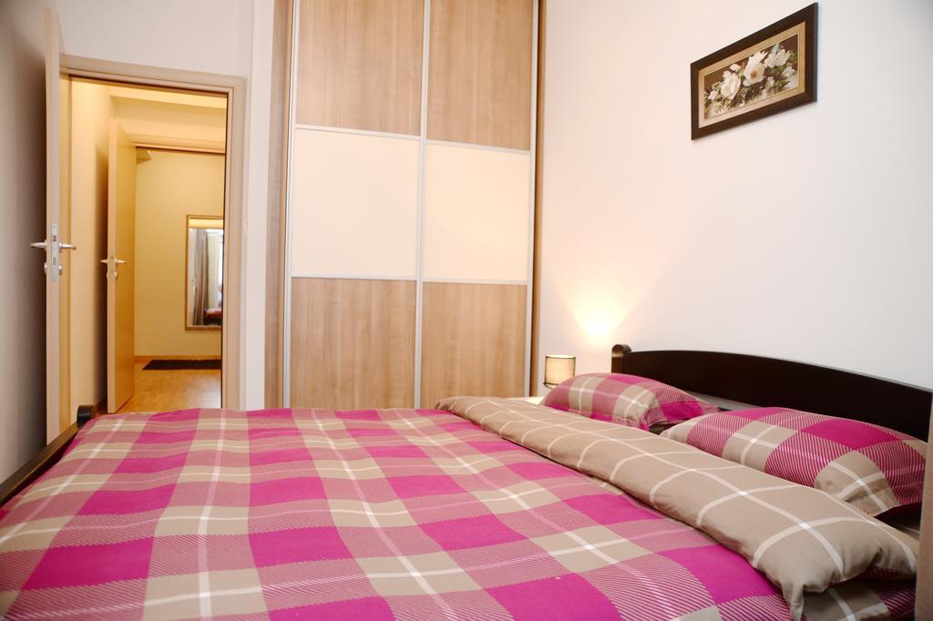 Exclusive Apartments Skopje Esterno foto