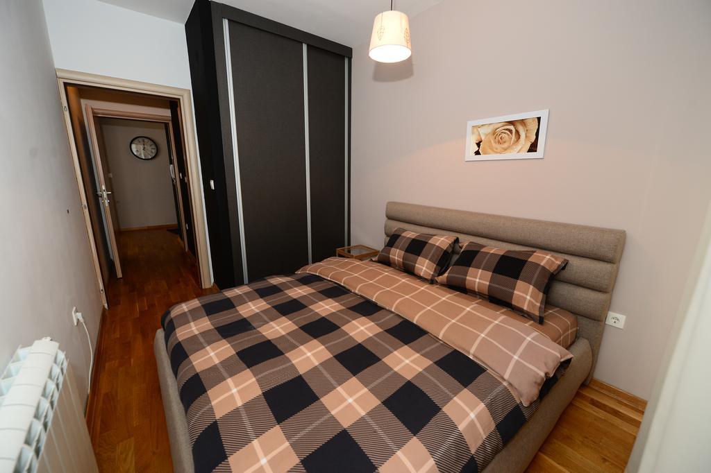 Exclusive Apartments Skopje Esterno foto