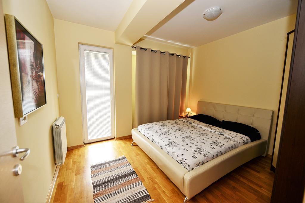 Exclusive Apartments Skopje Esterno foto